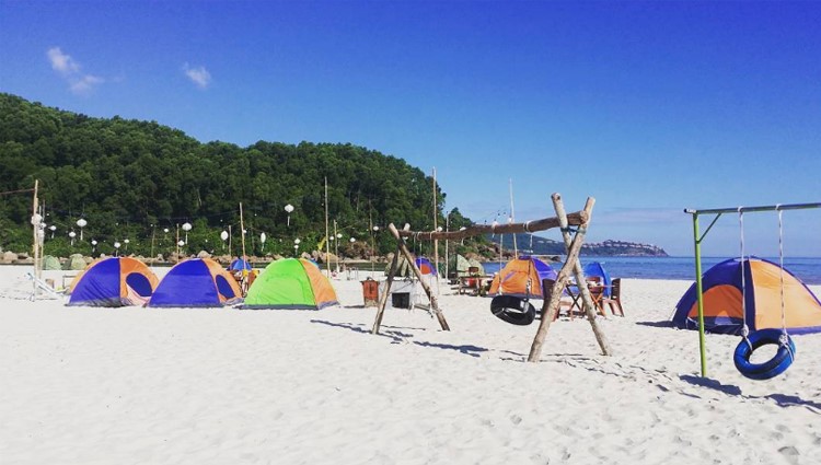 Đua nhau check-in Cảnh Dương Beachcamp khu cắm trại mới toanh ở Huế