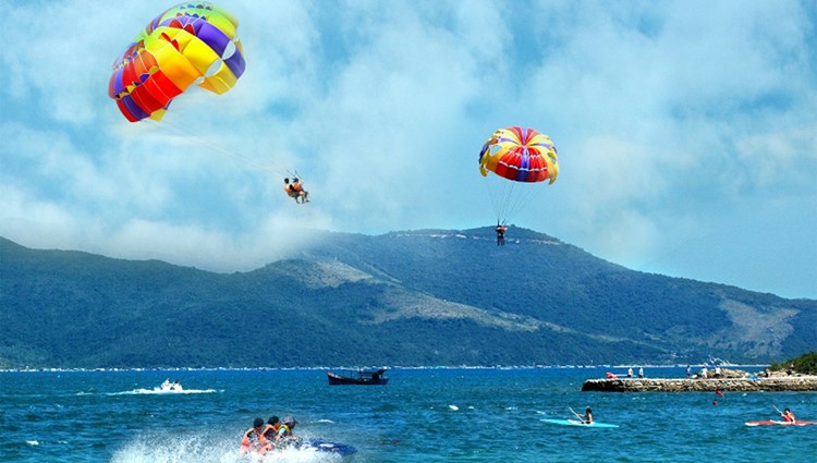  Những trải nghiệm thú vị với thể thao biển Đà Nẵng