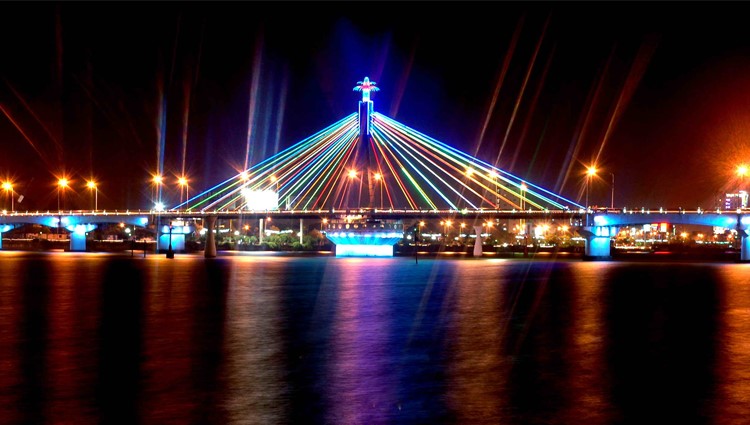 7 danh hiệu nhất thế giới của du lịch Đà Nẵng