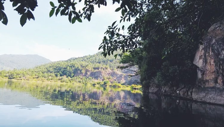 Hồ Xanh: Bức tranh sơn thủy hữu tình giữa lòng Đà Nẵng