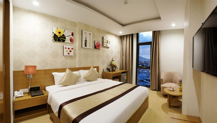 Khách sạn Bắc Cường hiện đại, sang trọng gần biển Mỹ Khê