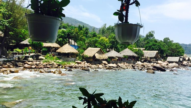 Nhà hàng Bảy Ban: Địa chỉ thưởng thức ẩm thực với view ‘đẹp thôi rồi’ ở Sơn Trà