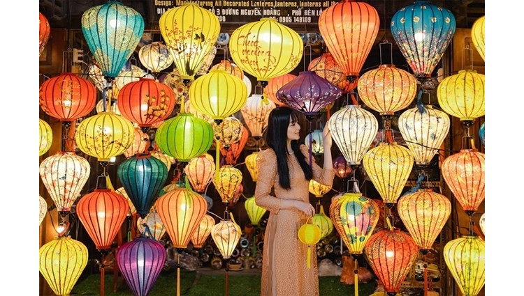 Những trải nghiệm nhất định phải thử vào buổi tối tại Hội An