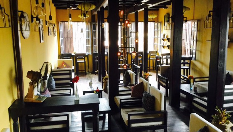 Quán cà phê ngắm Hội An trên cao