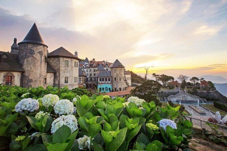 Bà Nà Hills Đà Nẵng - Vé Cáp Treo