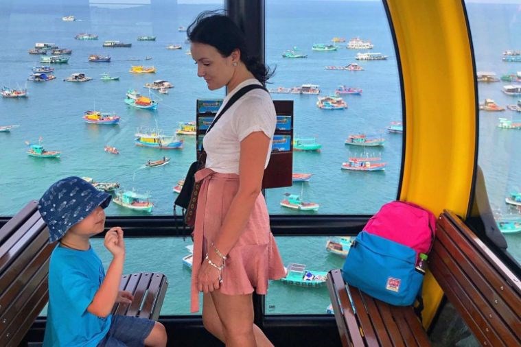 Vé Cáp Treo Hòn Thơm (Khứ Hồi + Buffet trưa)