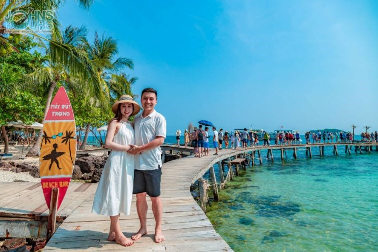 Tour 3 Đảo - Hòn Gầm Ghì - Hòn Bườm - Hòn Mây Rút Trong