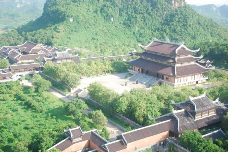 Tour Chùa Bái Đính - KDL Sinh Thái Tràng An - Hang Múa 1 Ngày