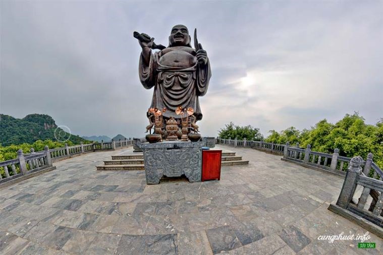 Tour Chùa Bái Đính - KDL Sinh Thái Tràng An - Hang Múa 1 Ngày