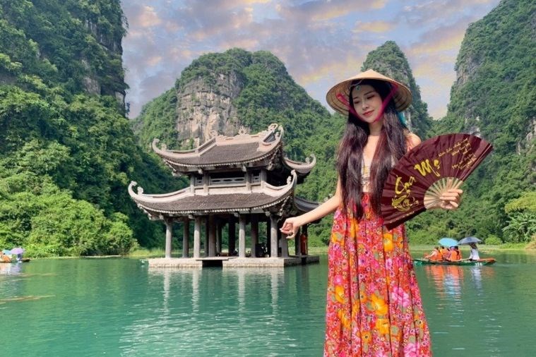 Tour Chùa Bái Đính - KDL Sinh Thái Tràng An - Hang Múa 1 Ngày