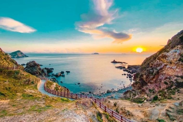 Tour Quy Nhơn - Kỳ Co - Eo Gió - Bãi Xép - Ghềnh Ông 4 Ngày 3 Đêm