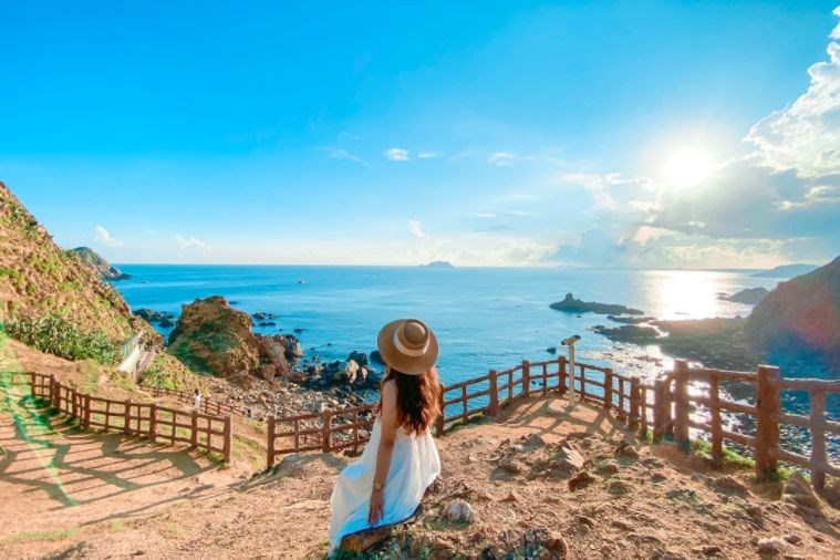 Tour Quy Nhơn - Kỳ Co - Eo Gió - Bãi Xép - Ghềnh Ông 4 Ngày 3 Đêm