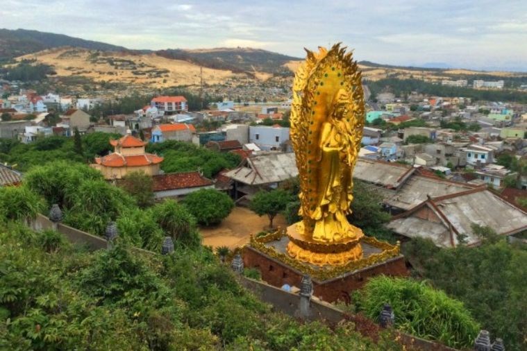 Tour Quy Nhơn - Hầm Hô - Kỳ Co - Eo Gió - Tháp Đôi 4 Ngày 3 Đêm