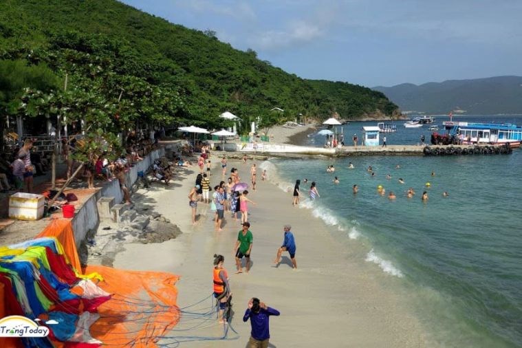 Tour Cano 4 Đảo Nha Trang 1 Ngày