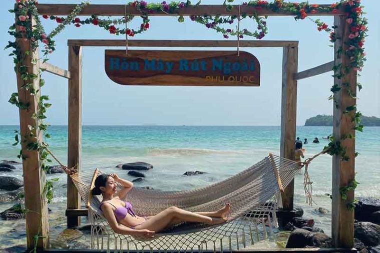 Tour Cáp Treo Hòn Thơm Và Tham Quan 4 Đảo Bằng Cano