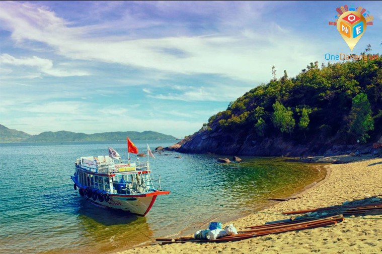 Tour Sơn Trà - Ngũ Hành Sơn - Hội An - Bà Nà - Cù Lao Chàm - Núi Thần Tài 4 ngày 3 đêm