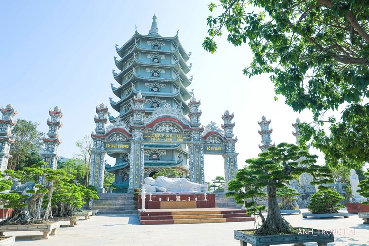 Tour Sơn Trà - Ngũ Hành Sơn - Hội An - Núi Thần Tài 2 ngày 1 đêm