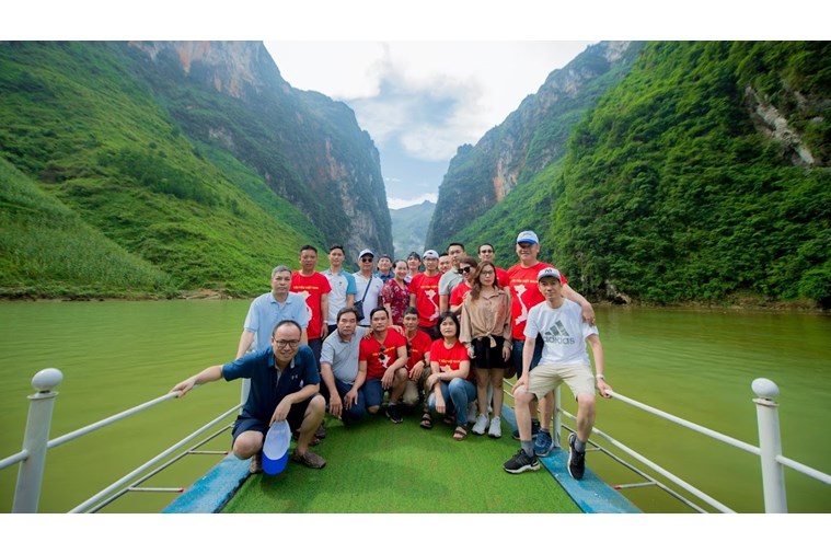 Tour Hà Giang - Sông Nho Quế hùng vĩ 3N2Đ từ Hà Nội Lễ 30/4