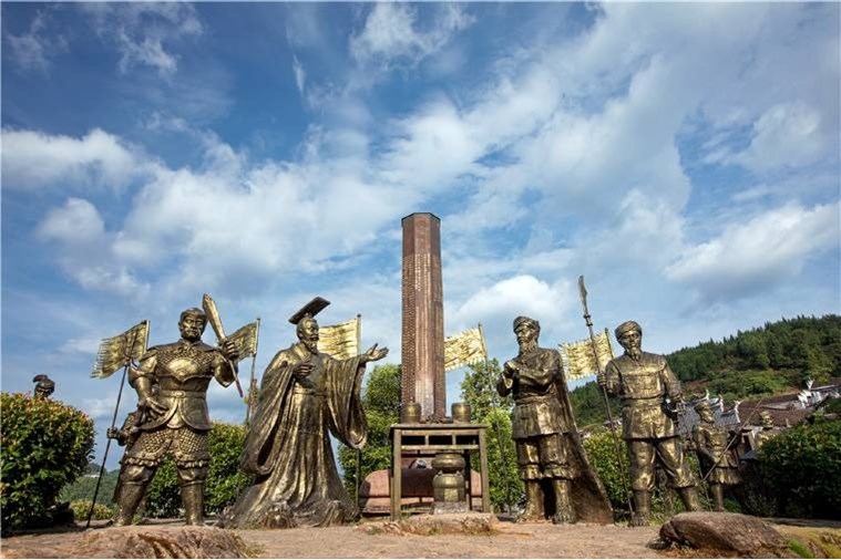 Tour Trung Quốc: Phượng Hoàng Cổ Trấn - Phù Dung Trấn - Trương Gia Giới 6N5D Khởi Hành từ Huế