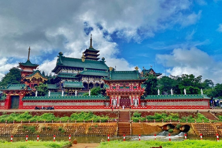 Tour Măng Đen - Kontum - Pleiku 3 Ngày 2 Đêm Khởi Hành từ Đà Nẵng