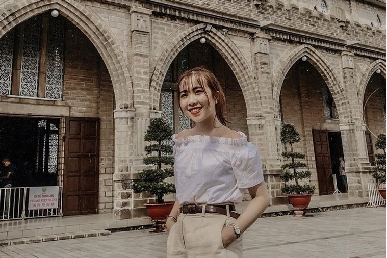 Tour Nha Trang: Du Ngoạn Đảo – Chùa Long Sơn – Tháp Bà Ponagar – Suối Khoáng Tháp Bà 3N2D