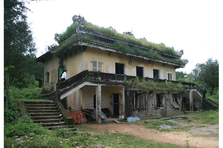 Tour Bạch Mã - Cầu Hai 2 Ngày 1 Đêm Khởi Hành từ Đà Nẵng 