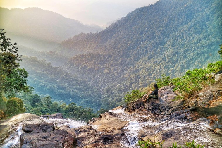 Tour Bạch Mã - Cầu Hai 2 Ngày 1 Đêm Khởi Hành từ Đà Nẵng 