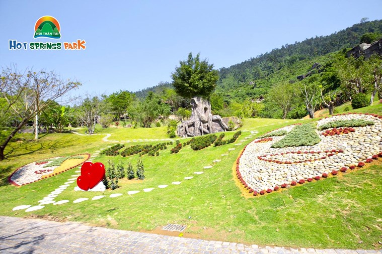 Tour Núi Thần Tài 2 ngày 1 đêm