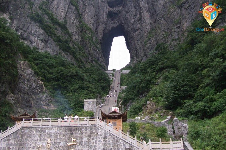 TOUR DU LỊCH HÀ NỘI – HÀ GIANG – CAO BẰNG – BẮC CẠN