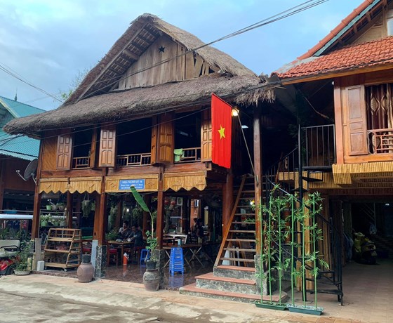 Tour Hà Nội - Mai Châu - Bản Lác 1 Ngày.