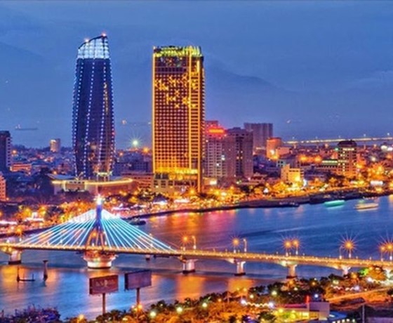 Thuê Xe Đón Tiễn Sân Bay - Khách Sạn Ven Biển - 4 - 7 - 16 Chỗ