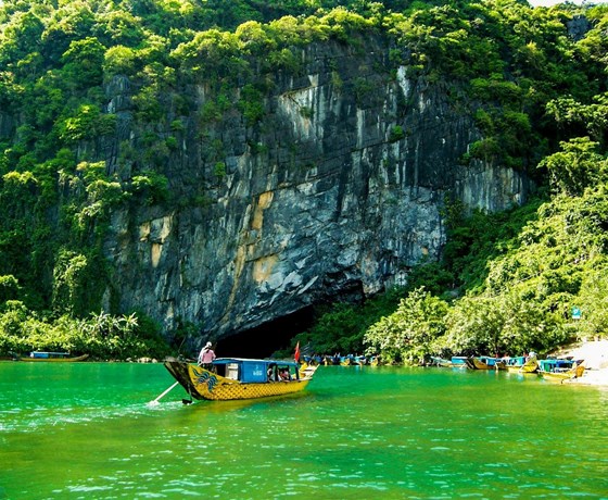  Tour Đà Nẵng - Huế - Quảng Bình - Đại Nội - Động Phong Nha/Thiên Đường 3 Ngày 2 Đêm