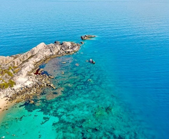 Tour Hòn Nưa - Vũng Rô 1 Ngày