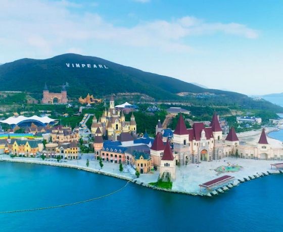 VinWonders Nha Trang - Vé vui chơi + Voucher ẩm thực 150k