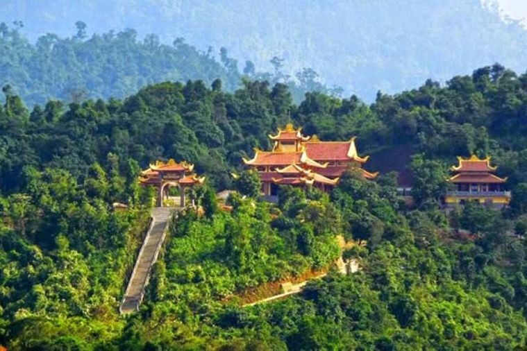 Tour Chinh Phục Đỉnh LangBiang - Thác DaTanLa - Crazy House