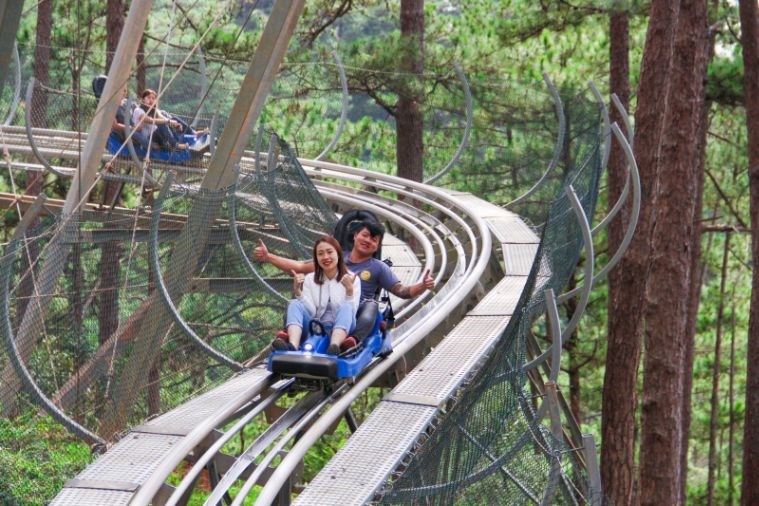 Tour Chinh Phục Đỉnh LangBiang - Thác DaTanLa - Crazy House