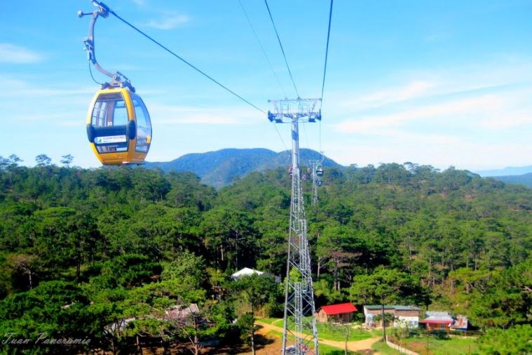 Tour Chinh Phục Đỉnh LangBiang - Thác DaTanLa - Crazy House