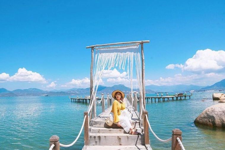 Tour Hang Rái - Vĩnh Hy - Vườn Nho Nha Trang 1 Ngày